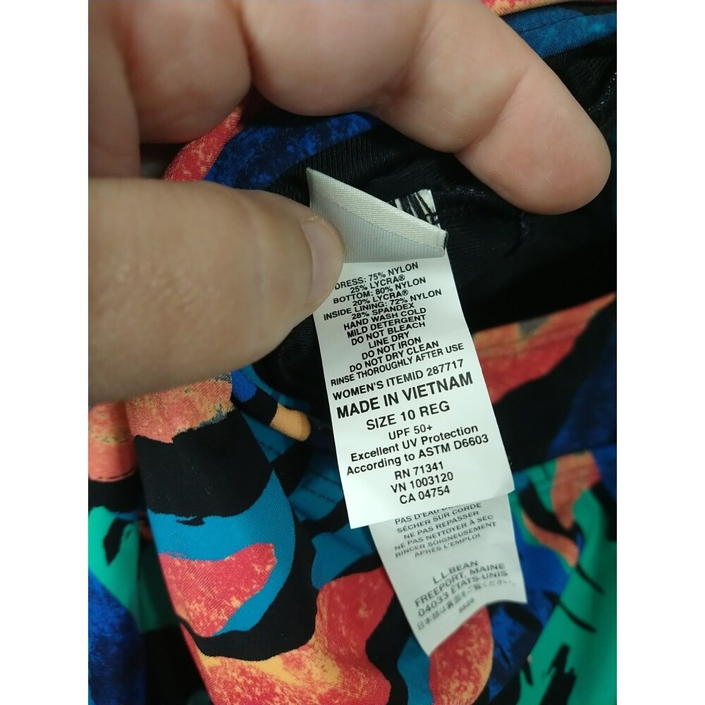 L.L. Bean Woman 10 Swimsuit Dress One Piece Tropical Halter Adjustable Strap Bra - Picture 9 of 10